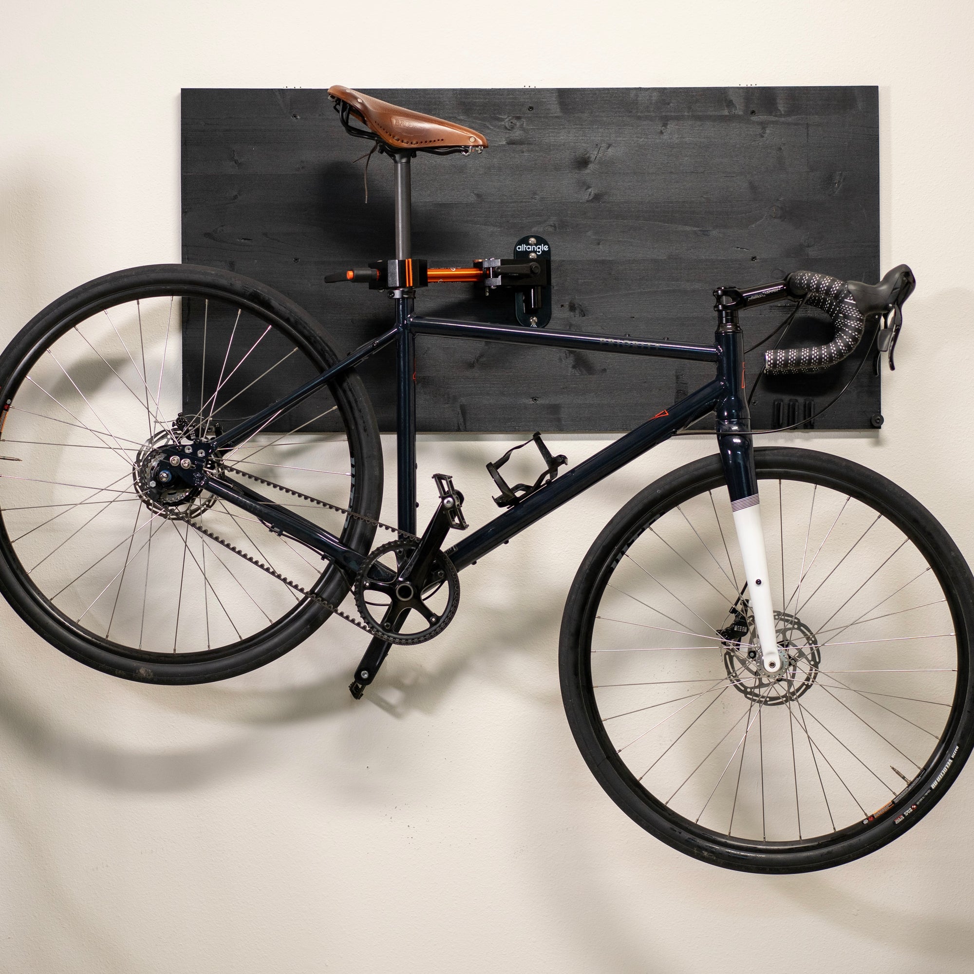Connect Bike Stand clamping a bike
