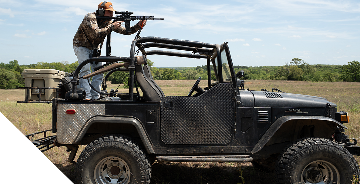 Hunters using Connect Aim from vehicle